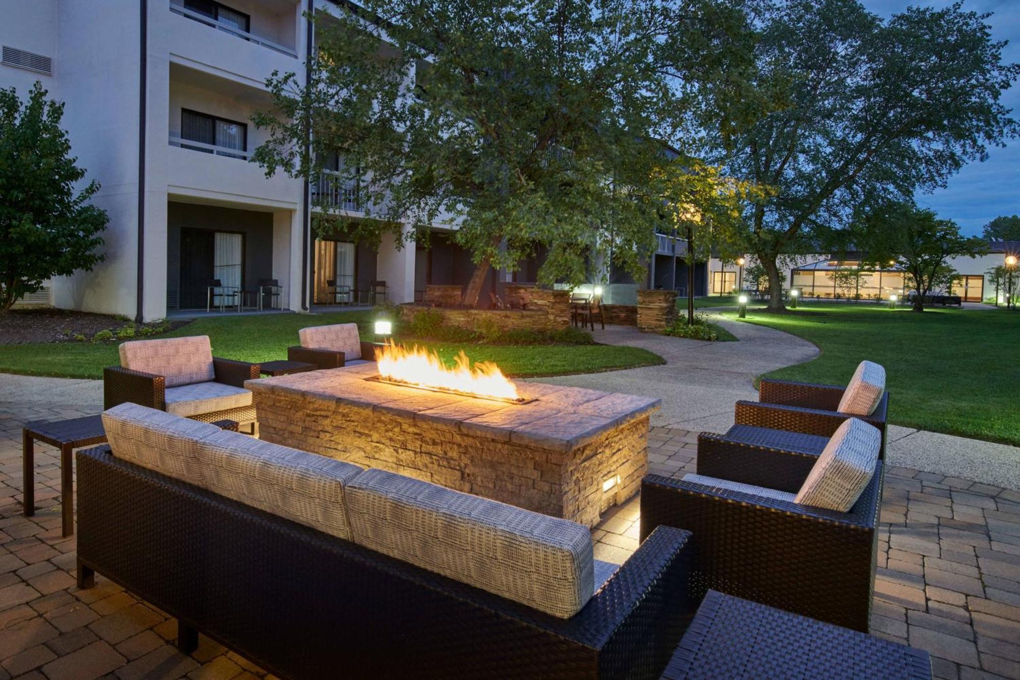 Courtyard Chicago Lincolnshire Hotel Kültér fotó